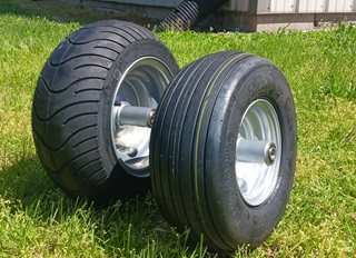 thumbnail image 2 of Dixie Chopper Front Wheel Assembly 13x5-6 Straight Rib Tire – OEM 400872 For Lawn Mowers 2 of 4
